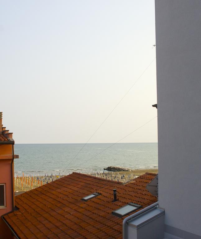 Residence La Perla Caorle Oda fotoğraf